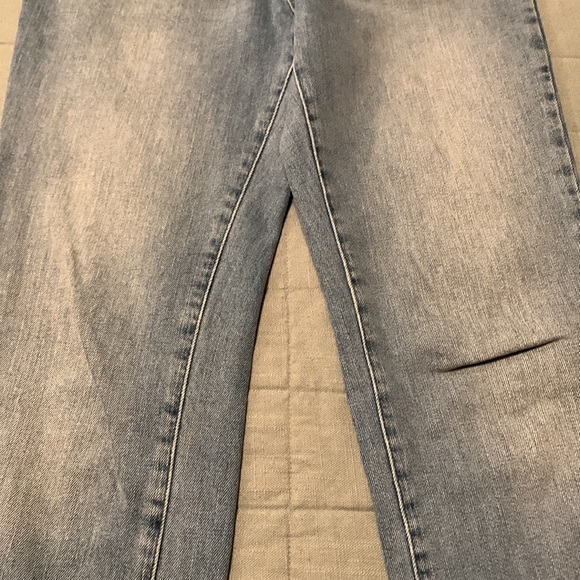 Marine Layer Original Slim in Medium Light Indigo Women Jeans - Picture 9 of 14